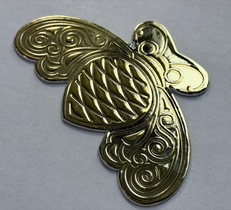 Gold mirror paper hang tag with emboss